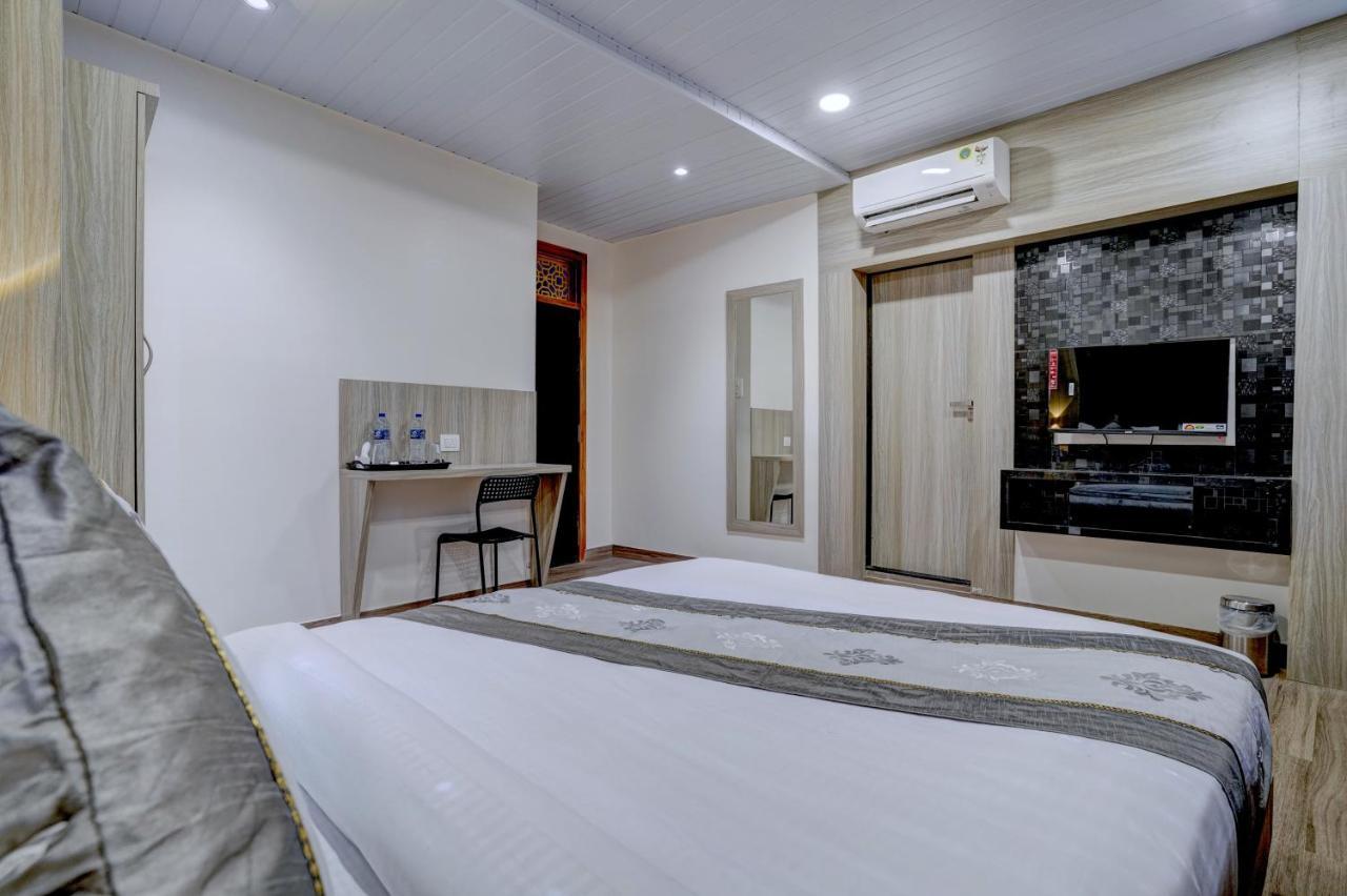 Hotel Arts International 뭄바이 외부 사진